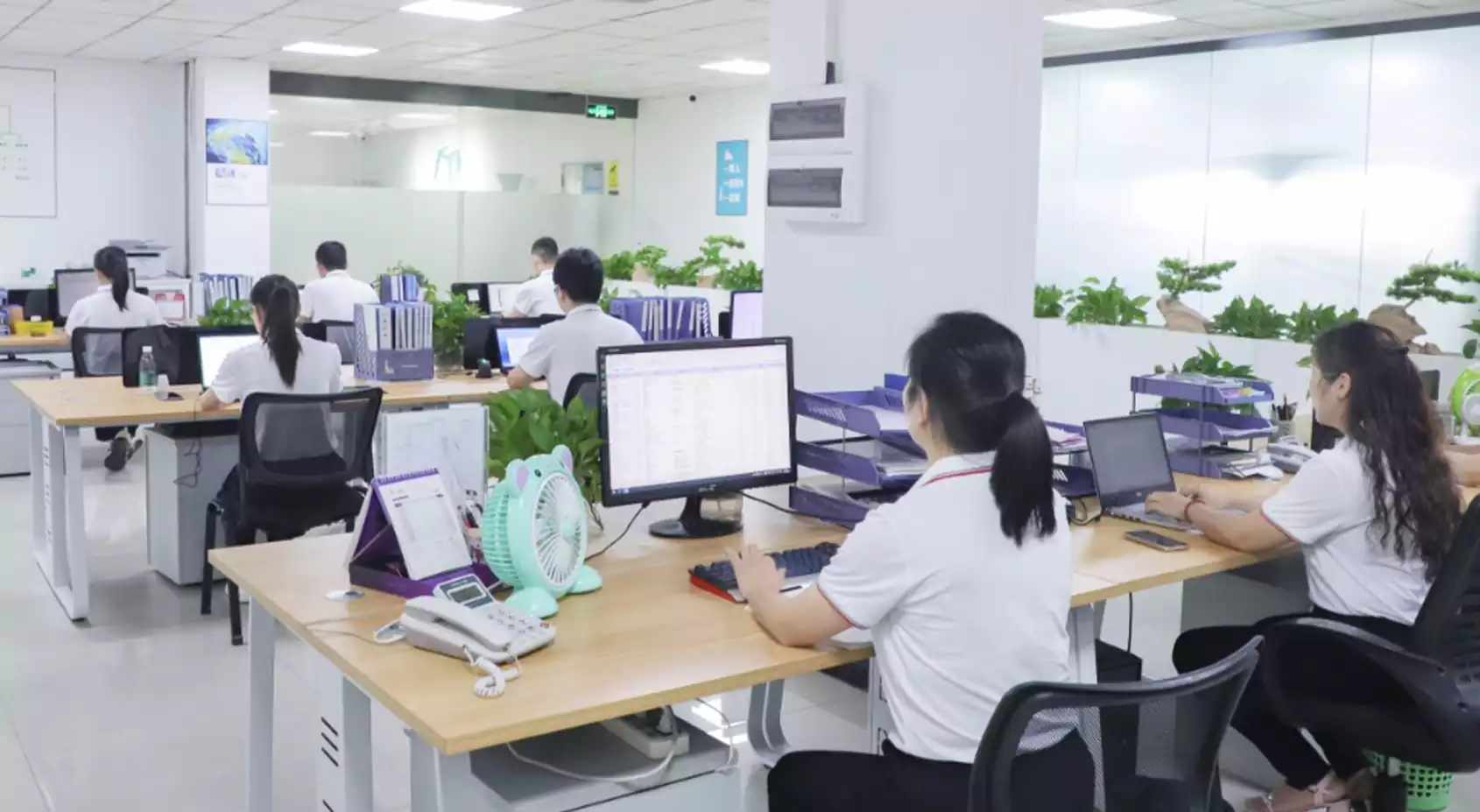 Zhuhai Hengcang commercial keyboard R&D—circuit board iteration for multi-device compatibility