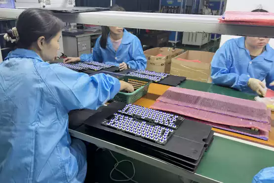Zhuhai Hengcang production line—temperature/humidity monitoring for keyboard soldering (stable process)