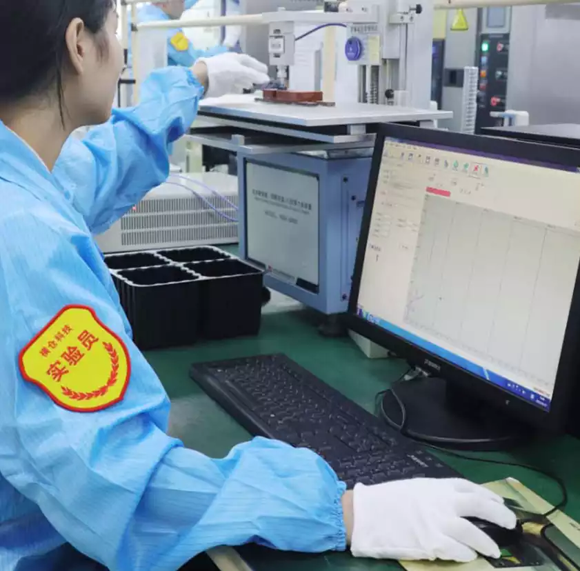 Zhuhai Hengcang keyboard production—post-soldering circuit test (avoiding poor contact)